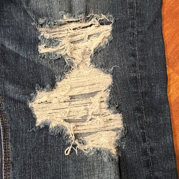 EUC American Eagle outfitters distressed, dark wash jeans - Picture 13 of 16